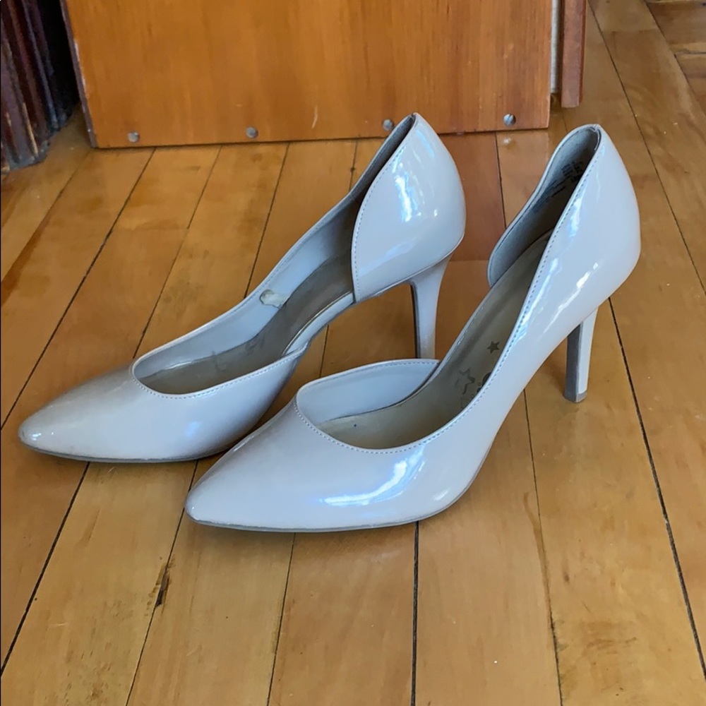 Nude heels